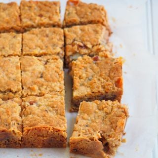These cookie bars are one my favorite recipes with condensed milk. They are addictive treats filled with Nutealla and condensed milk in the centers,
