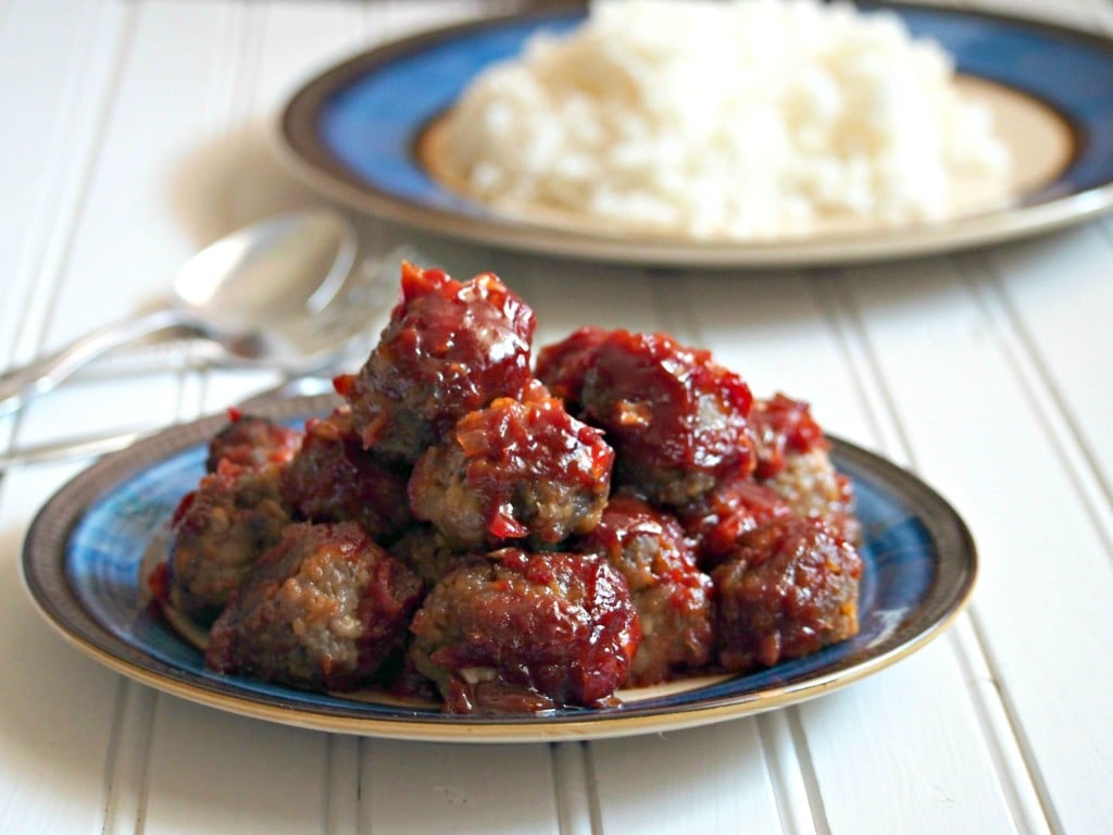 Tender and juicy, these sweet and tangy meatballs are smothered with a rich and tasty sauce. Children and adults alike will love this easy to cook dish.