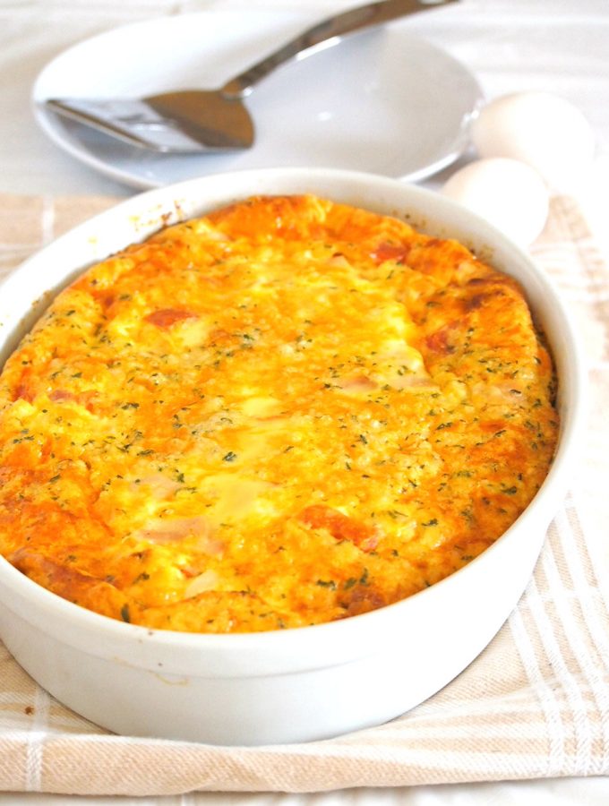 This baked egg casserole is an all-in-one dish complete with potatoes, vegetables, meat and eggs. It is a filling dish perfect to take along on camping, picnics and day trips because it is a complete, nutritious meal that is easy to consume.