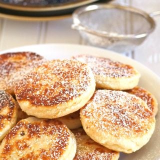 Welsh Cakes are soft and buttery little cakes delicious for snacking and are either served hot or cold. Serve them with your coffee or ice cream as they are satisfying little treats anytime of day.