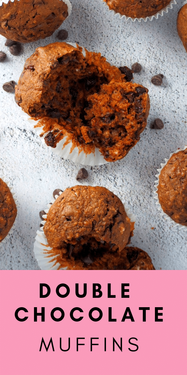 Double chocolate muffins to fix your big chocolate cravings. Moist and loaded with lots of chocolate chips. #chocolate #muffins | Woman Scribbles