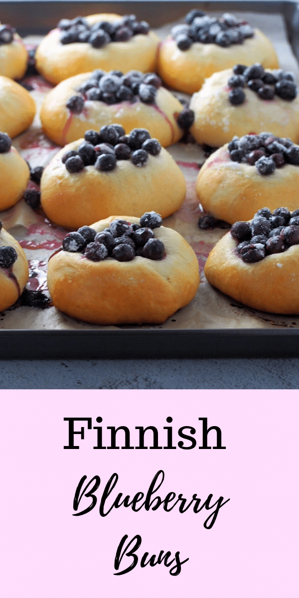 You will love the fresh and bright flavor of these Finnish Blueberry Buns warm from the oven. Juicy and sweet berries nestled on soft bread, these are pure comfort with your cup of coffee! #blueberries #blueberrybread #berries | Woman Scribbles