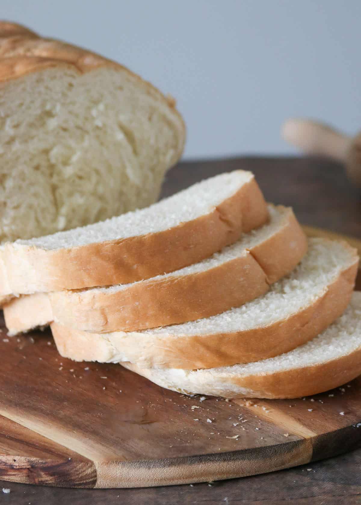 Sliced white sandwich bread.