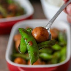 Quick And Easy Sugar Snap Peas Stir Fry with Quail Eggs